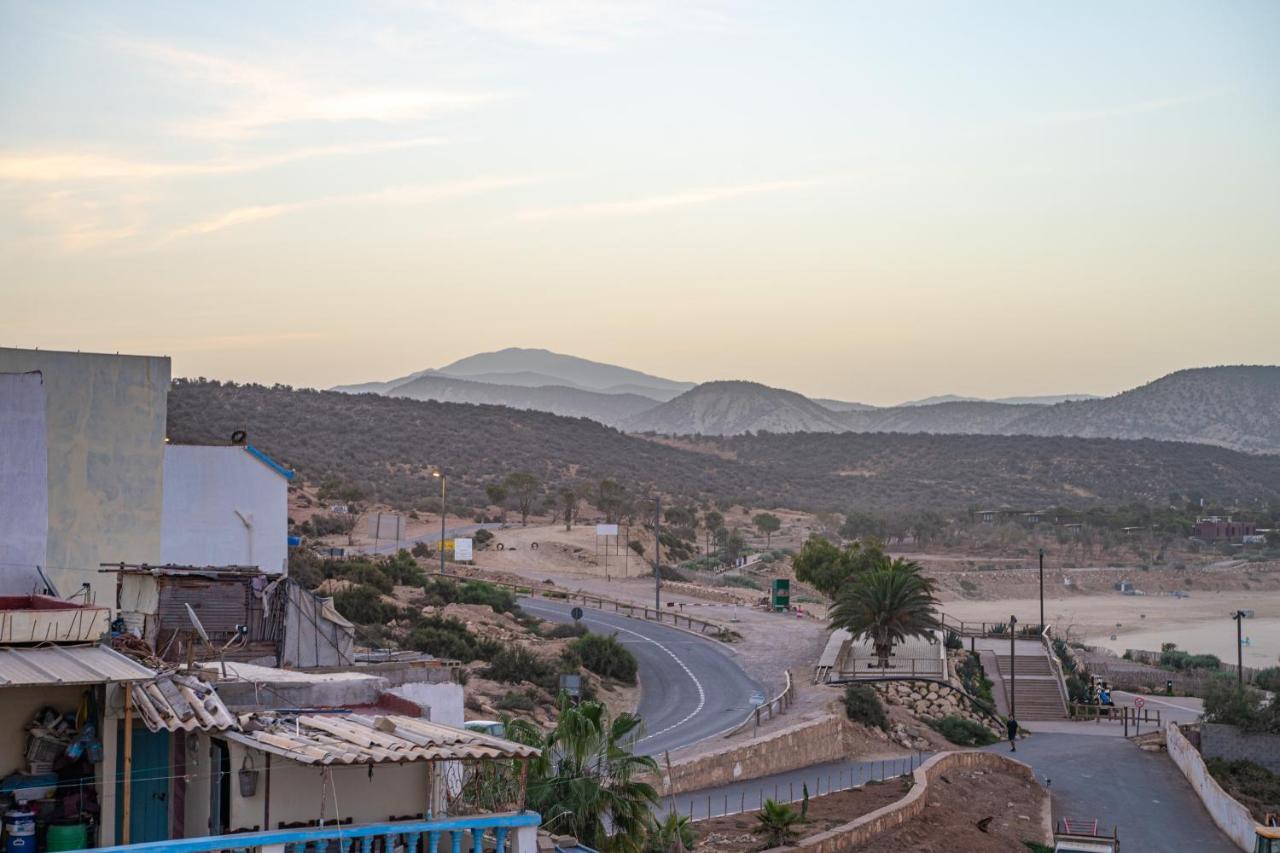 Amayour Surf Hostel Taghazout Exterior photo